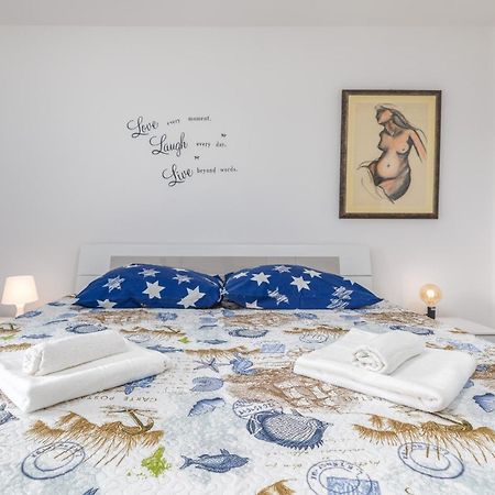 Sweet Apartment Tony Pula Bagian luar foto