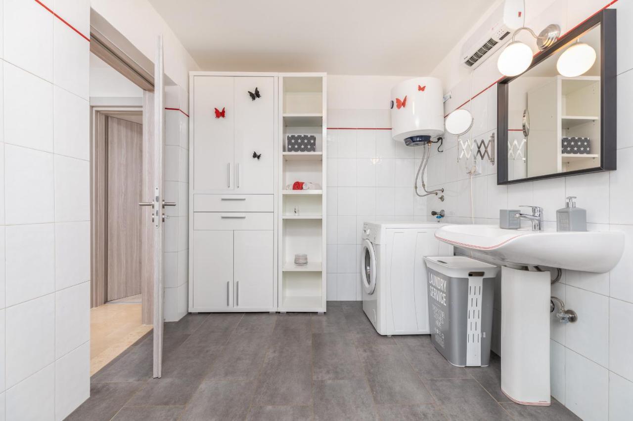 Sweet Apartment Tony Pula Bagian luar foto