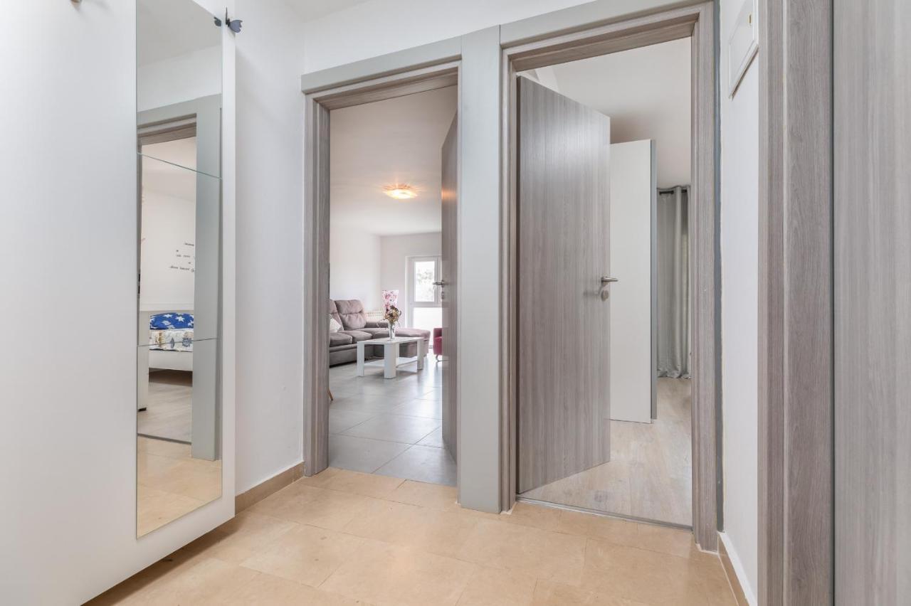 Sweet Apartment Tony Pula Bagian luar foto